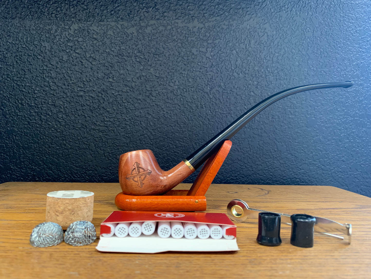 Pipe - Middle Earth Long Pipe and Accessories
